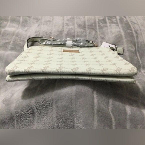 Nicole Miller Cream/Bone NM Logo Crossbody with Matching Coin Pouch - Picture 6 of 9